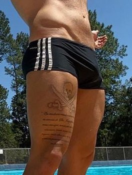 Rodrigo Marim de sunga mostrou o volume