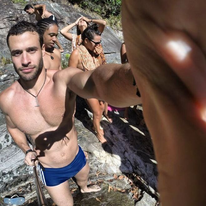 Jean é bombeiro e fazendo sucesso na web
