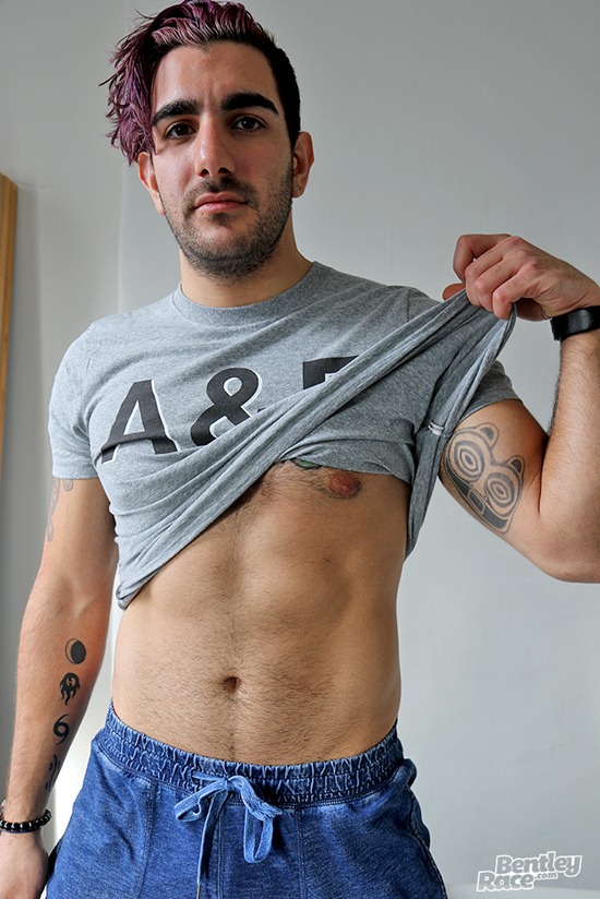 Youtuber Chris Bass e suas NUDES mitando